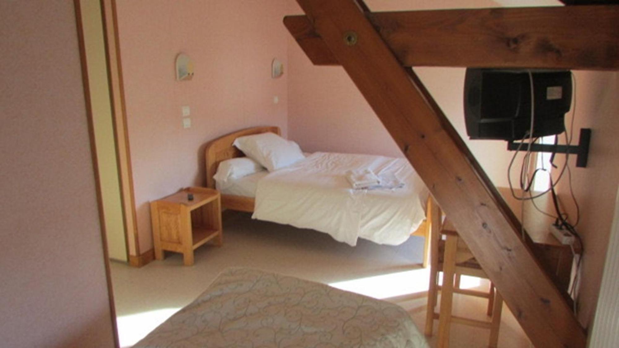 Hotel Rod & Seve Propieres Habitación foto